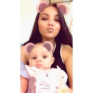 Meet your Posher, Lauren